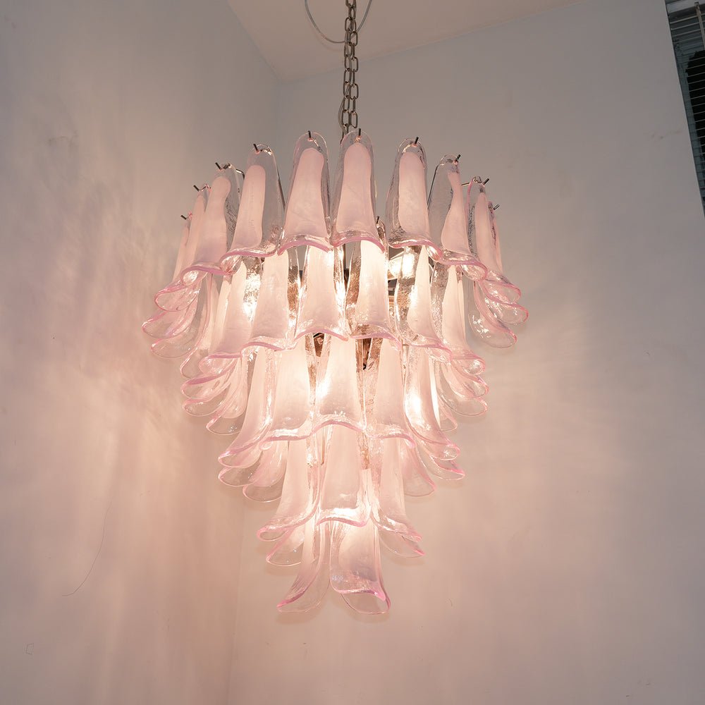 Velorira Kronleuchter aus rosa Murano-Glasblütenblättern in Kaskadenform