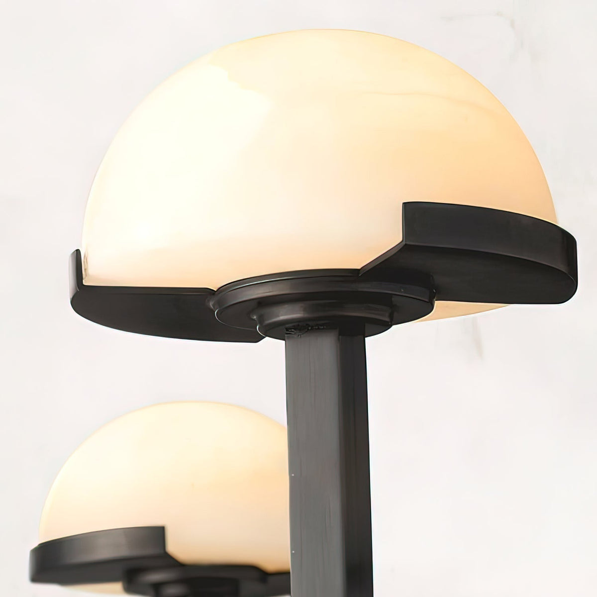 Vitalira Doppelte Alabaster-Wandleuchte