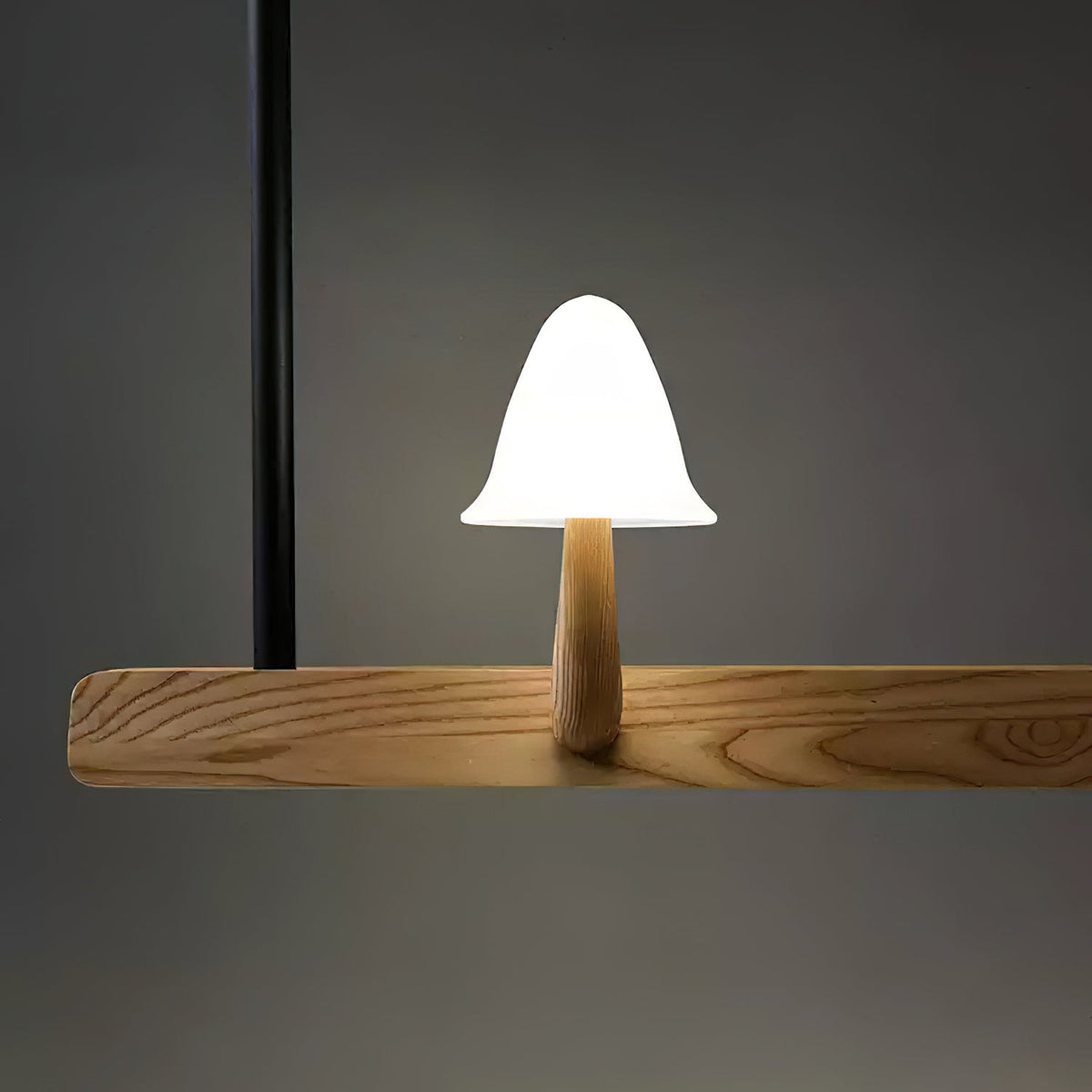 Aldalira Kronleuchter aus Holz im Pilz-Design – zeitgenössische moderne Leuchte