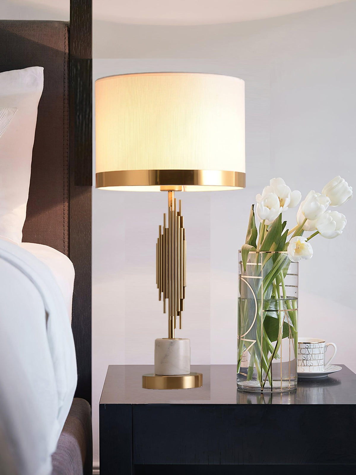 Opus Marmor Art Deco Tischleuchte