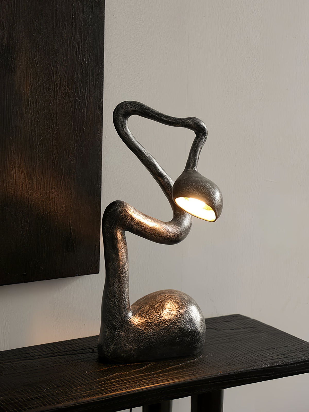 Twist Schwarz Skulpturale Tischleuchte