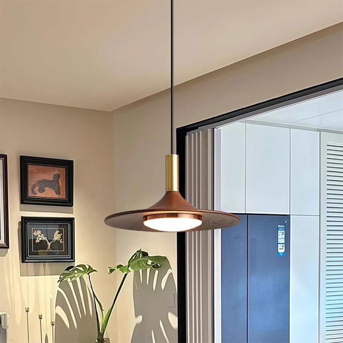 Kaelin Pendelleuchte Hutform Holz Midcentury