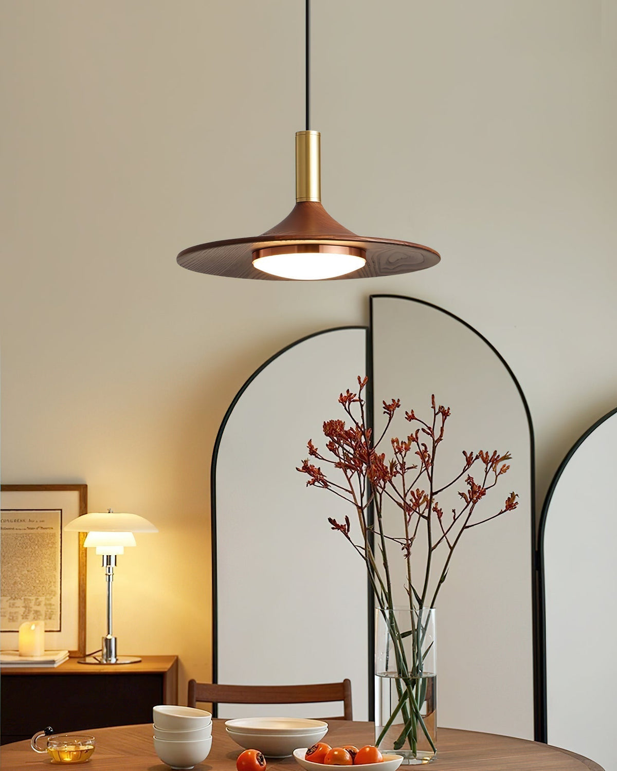 Kaelin Pendelleuchte Hutform Holz Midcentury