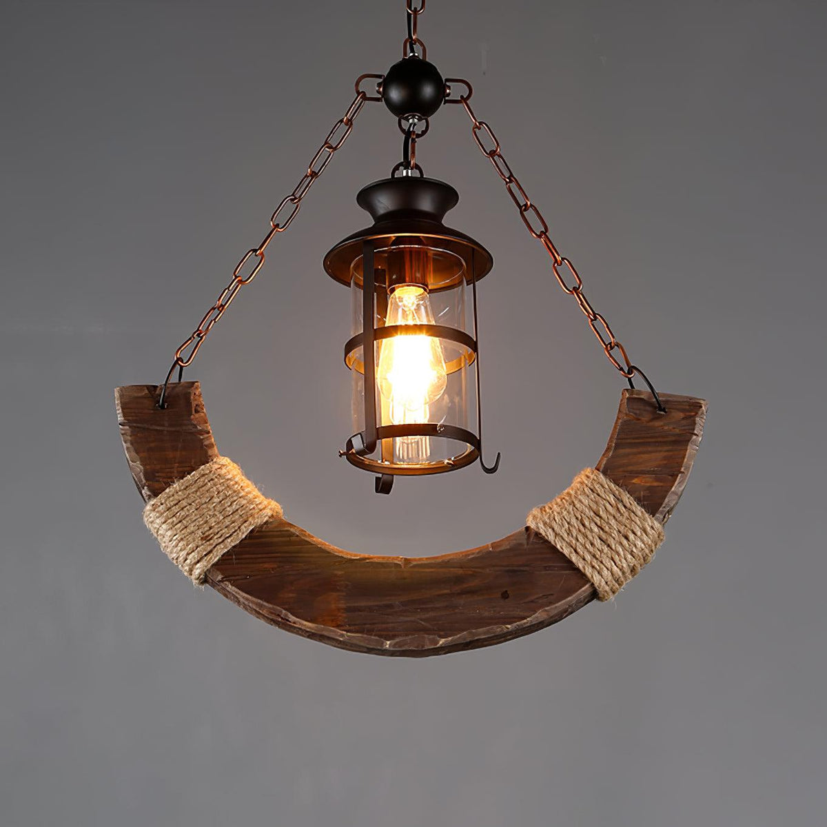 Aurzorir Kronleuchter aus Vintage-Holz