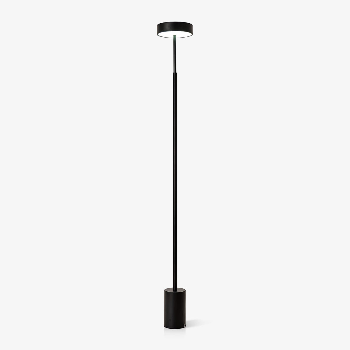 Circa zeitgenössische minimalistische Stehleuchte mit drehbarem Kopf