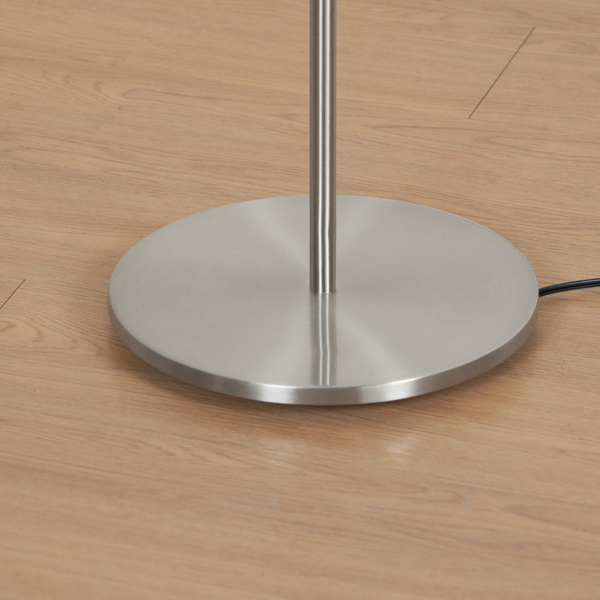 Bexno Minimalistische Stehleuchte