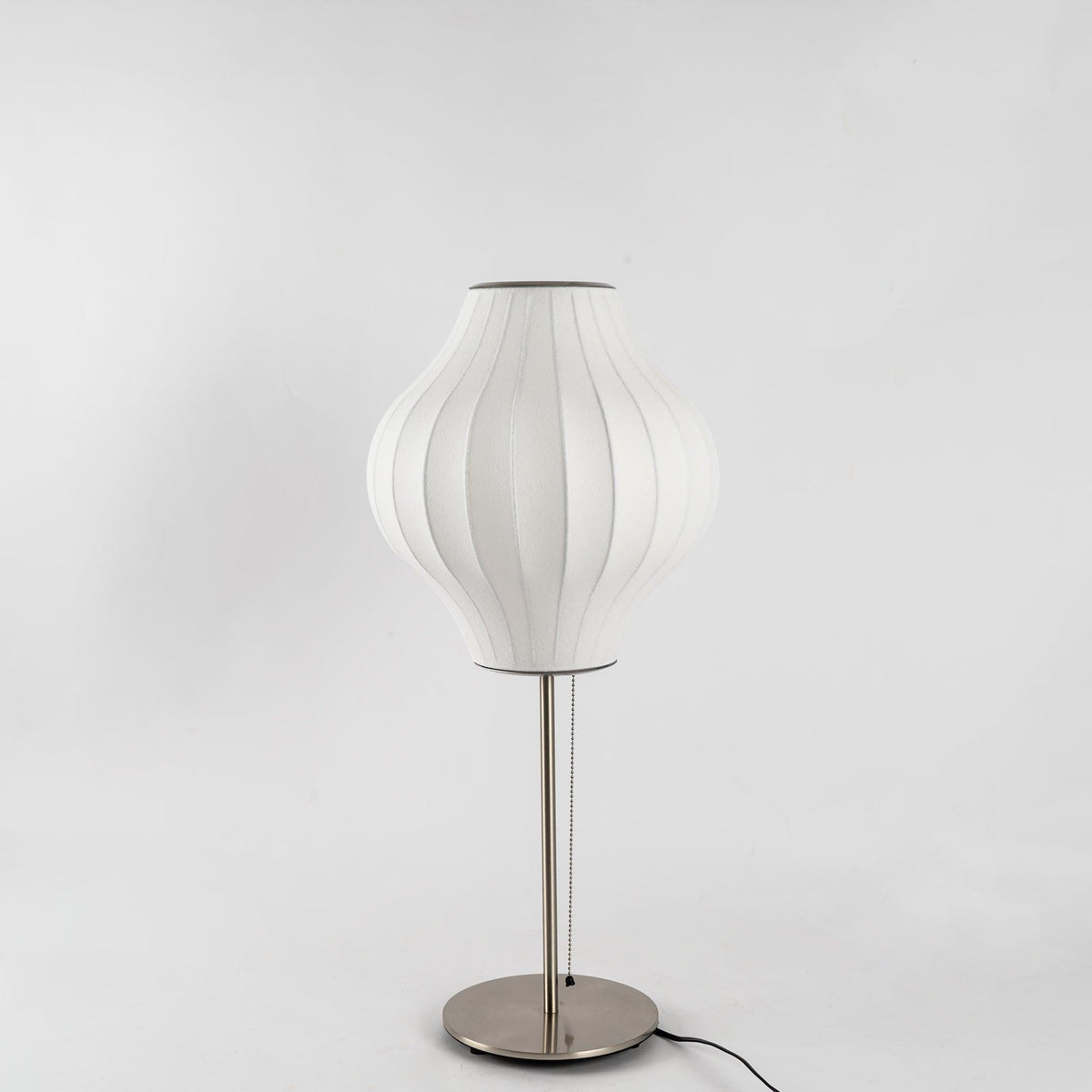 Solisive Stahl Kunst Tischleuchte