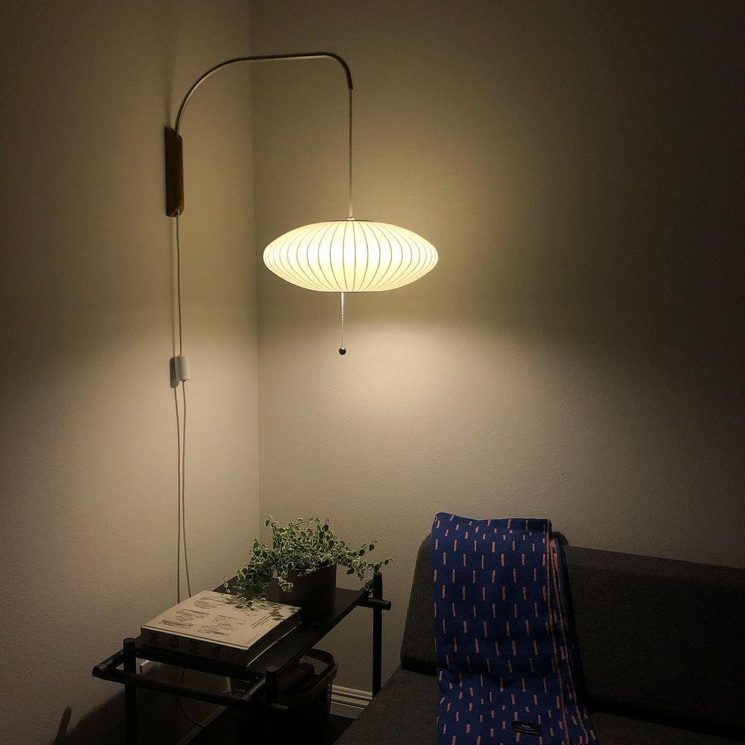 Evphael Premium nordische Kunst-Wandleuchte mit Kugel in Kieselsteinform