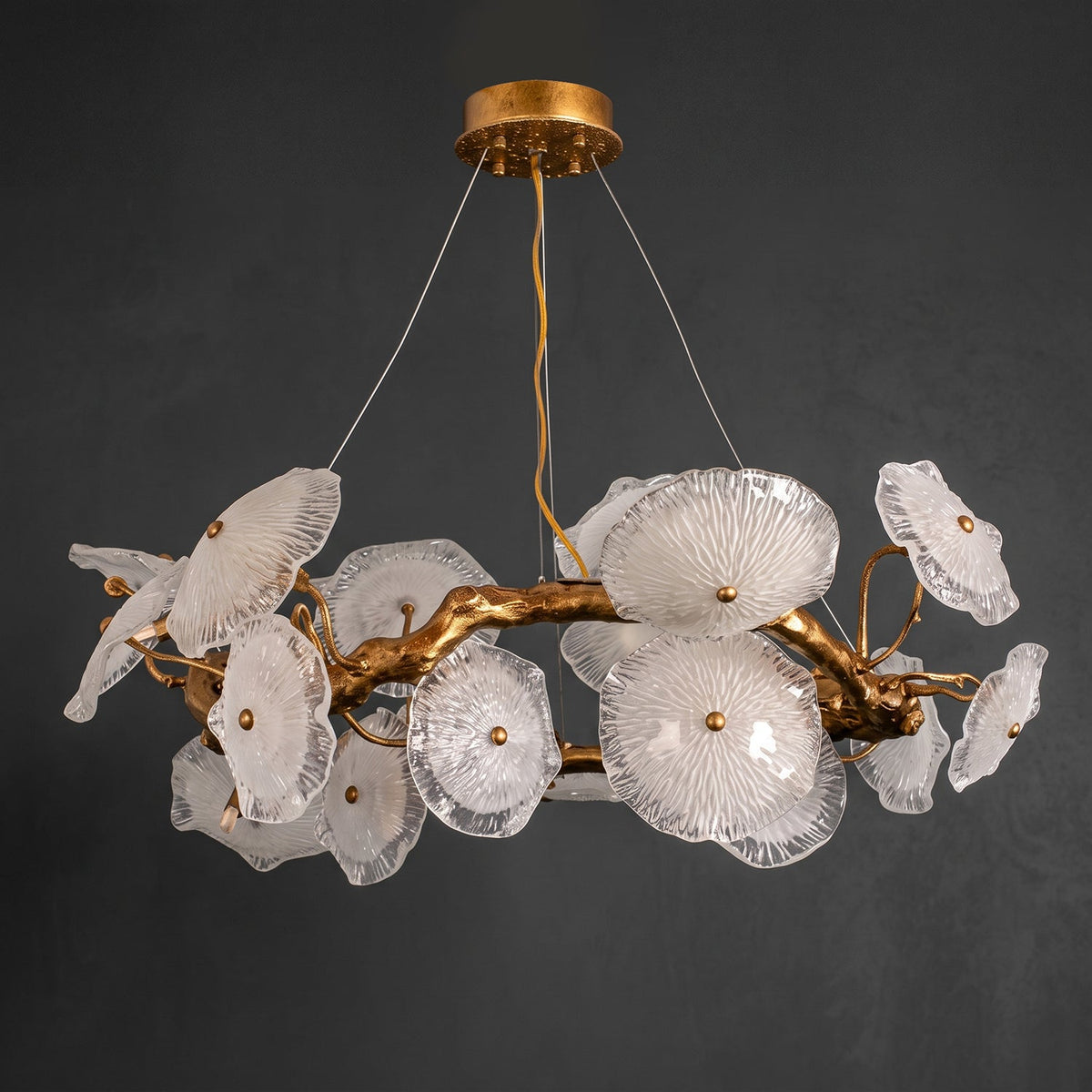 Avenhurst Lotus-Glas-Kronleuchter
