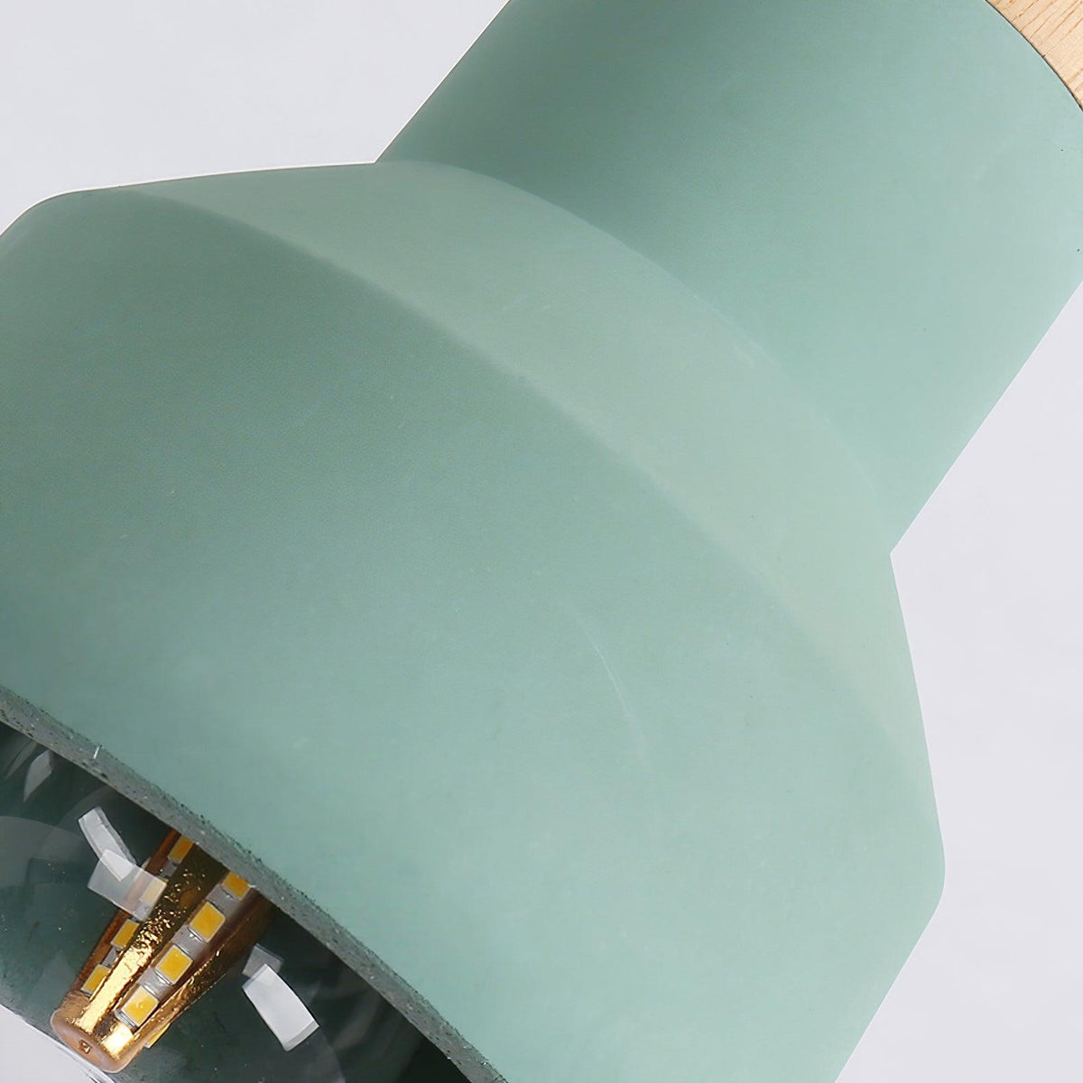 Trio Rustic Pendelleuchte aus Holz in Hellgrau