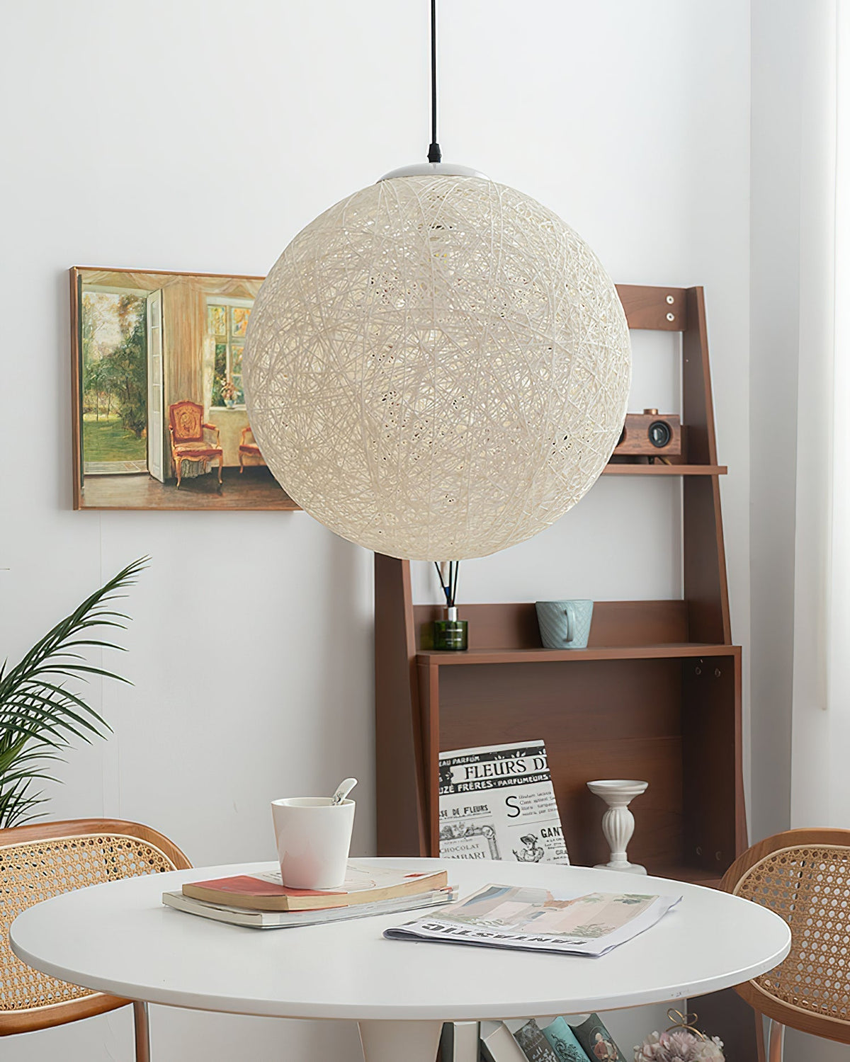 Cashae zeitgenössische minimalistische Pendelleuchte mit Kugelschirm