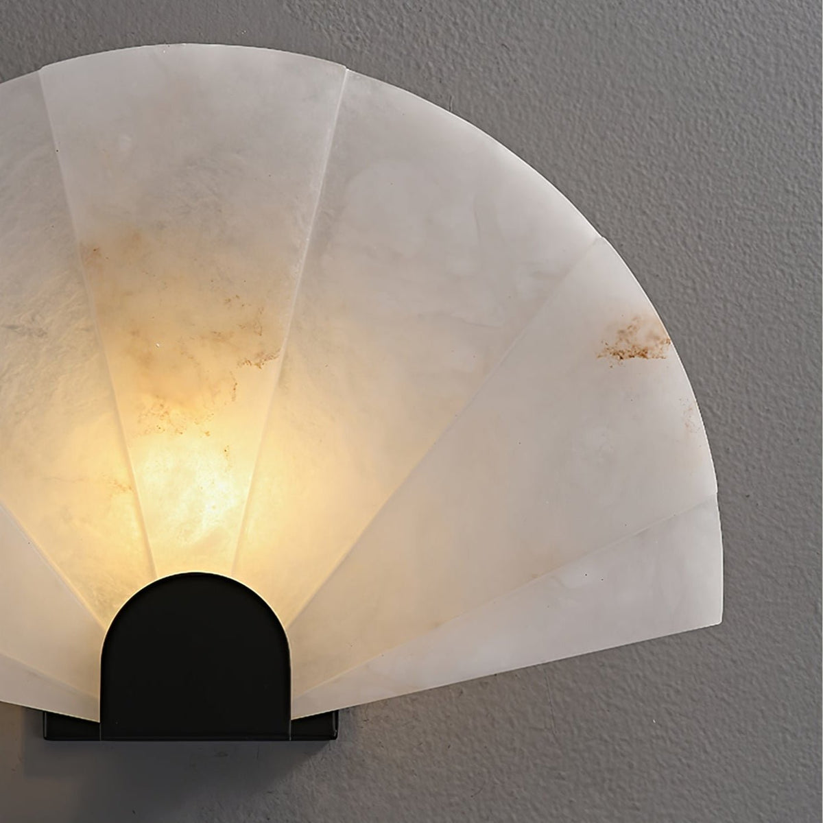 Nivelella Minimalistische Wandleuchte aus Alabaster