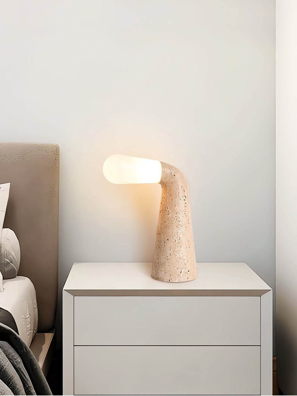 Noreette Travertine Tischleuchte