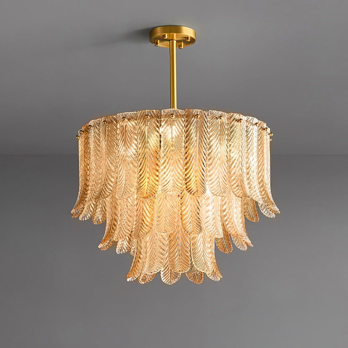 Liorelena Kronleuchter aus Glas in Blattform mit Gold-Finish und verjüngtem Design