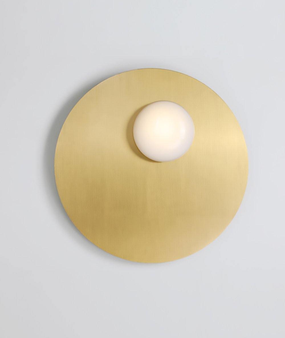 Ivsolion zeitgenössische minimalistische Wandleuchte aus Glas mit schräger Ausrichtung