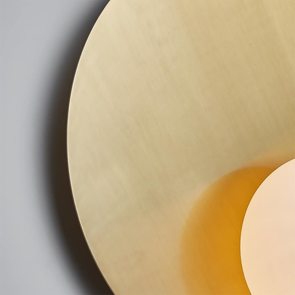 Ivsolion zeitgenössische minimalistische Wandleuchte aus Glas mit schräger Ausrichtung