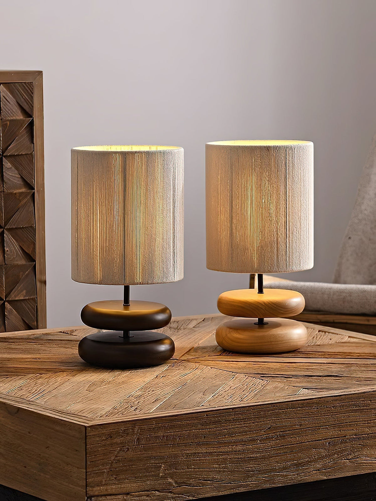 Morgan Minimalistische Tischleuchte aus Holz
