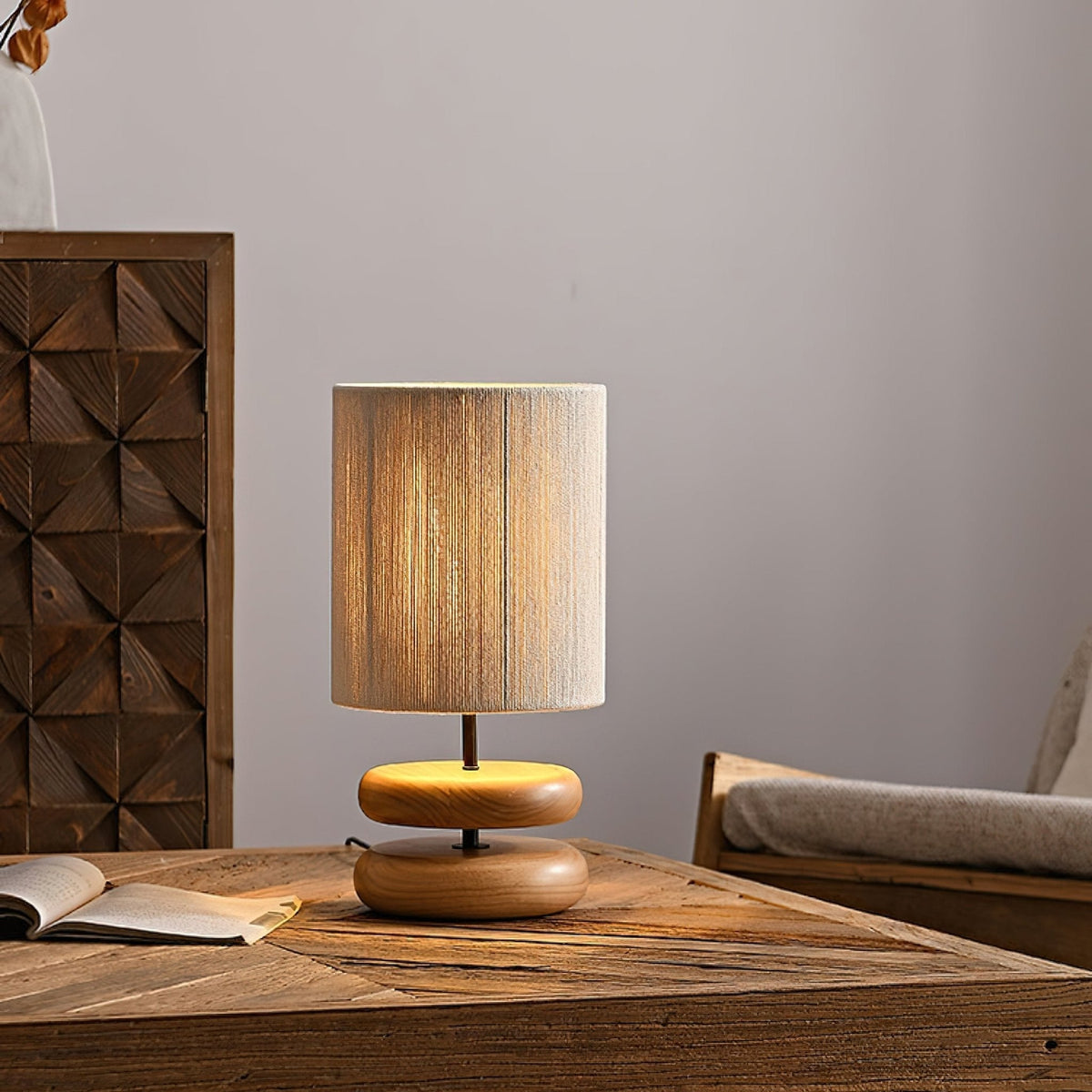 Morgan Minimalistische Tischleuchte aus Holz