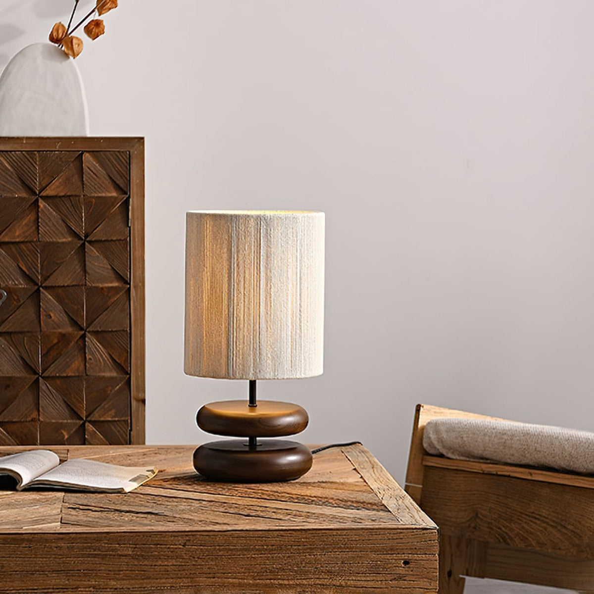 Morgan Minimalistische Tischleuchte aus Holz