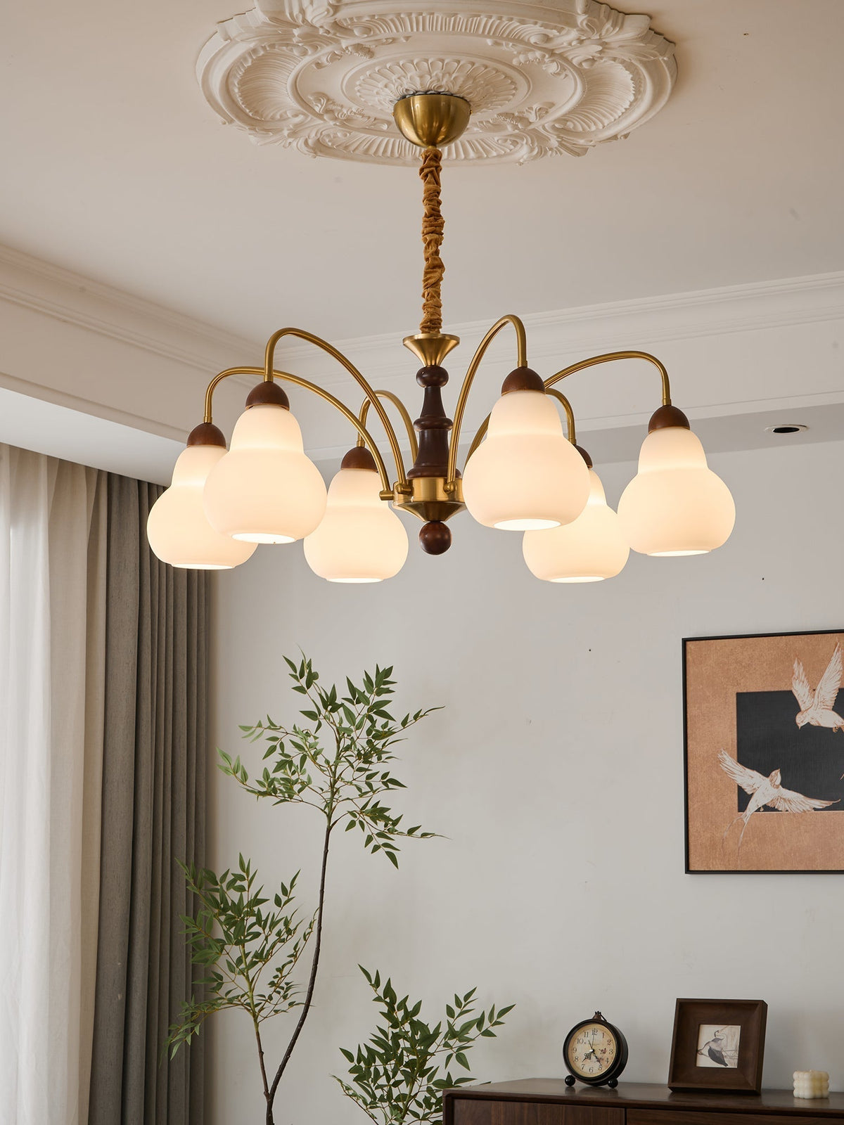 Novelle Kronleuchter Traditionelle Eleganz Vintage Holz