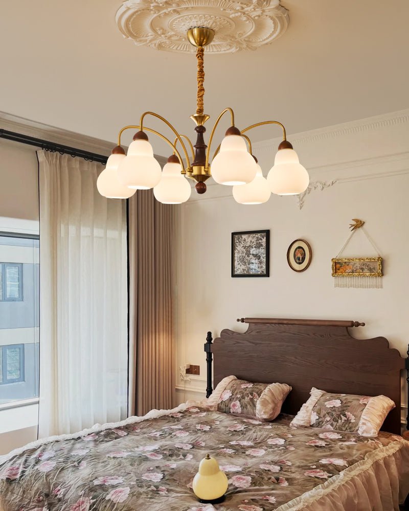 Novelle Kronleuchter Traditionelle Eleganz Vintage Holz