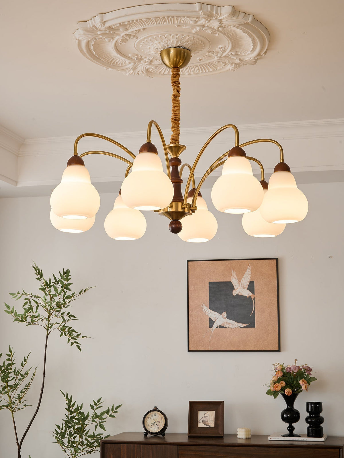 Novelle Kronleuchter Traditionelle Eleganz Vintage Holz