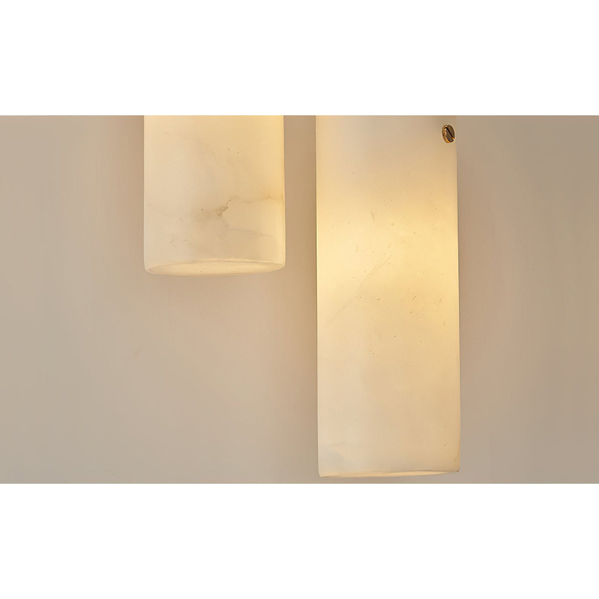 Lyvina vertikale Pendelleuchte aus Alabaster