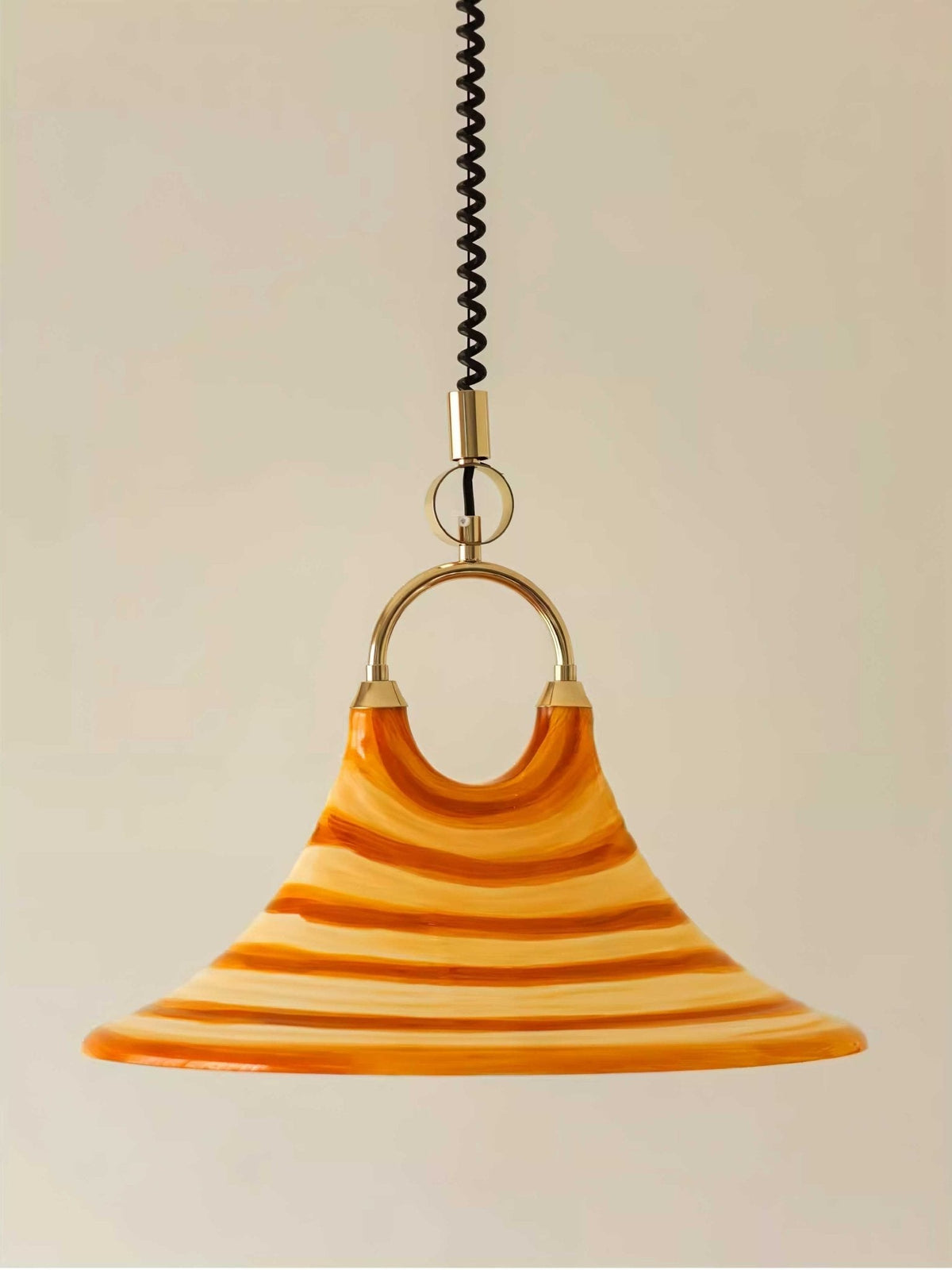 Aurmiros zeitgenössische Pendelleuchte aus Glas in Swirl-Form