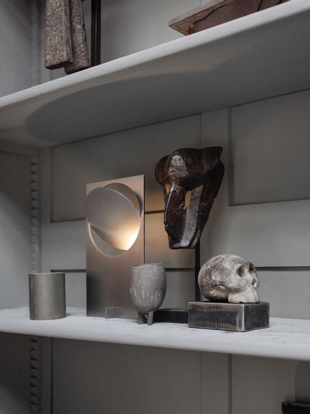 Sixor Steel futuristische Tischleuchte
