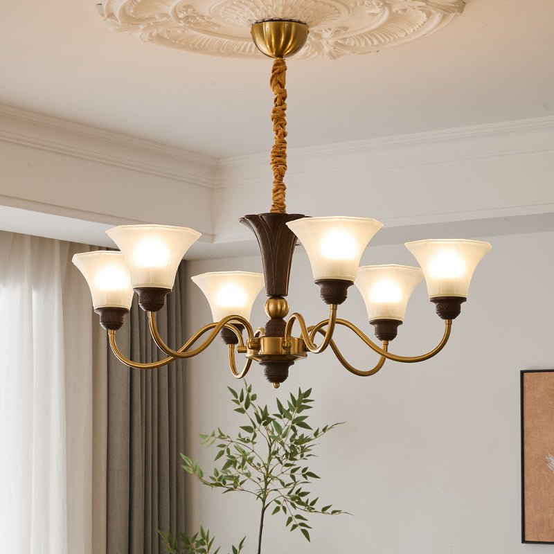 Ciphaen Kronleuchter aus Holz im Vintage-Stil mit traditionellem Eleganz-Look und Glas