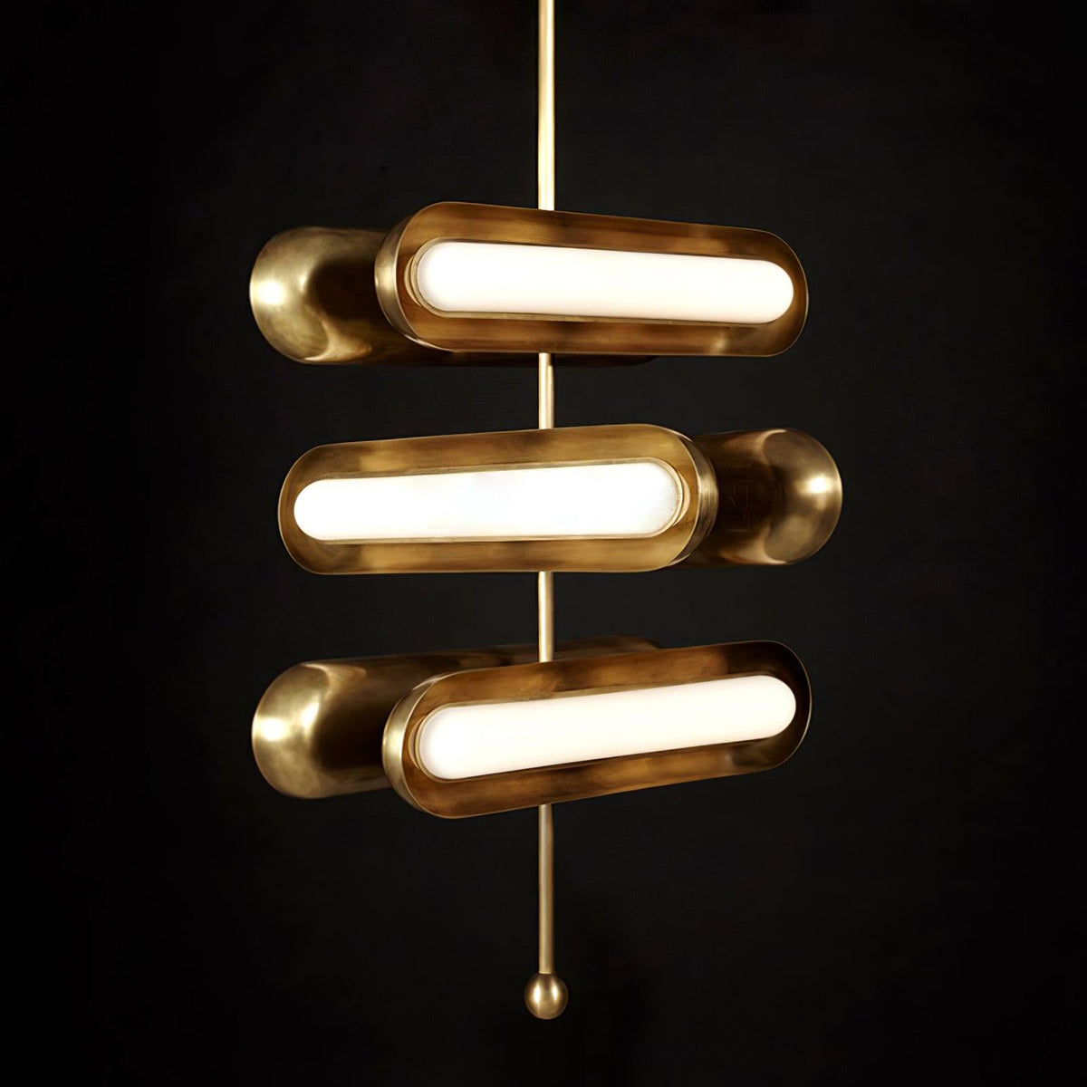 Lyvinaris Geometrische Pendelleuchte aus Messing in linearer Form