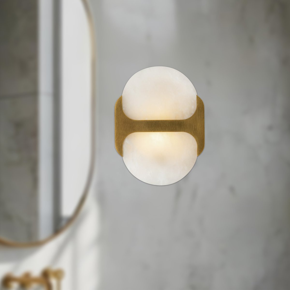 Ulthaora Doppelkugel-Wandleuchte aus Alabaster