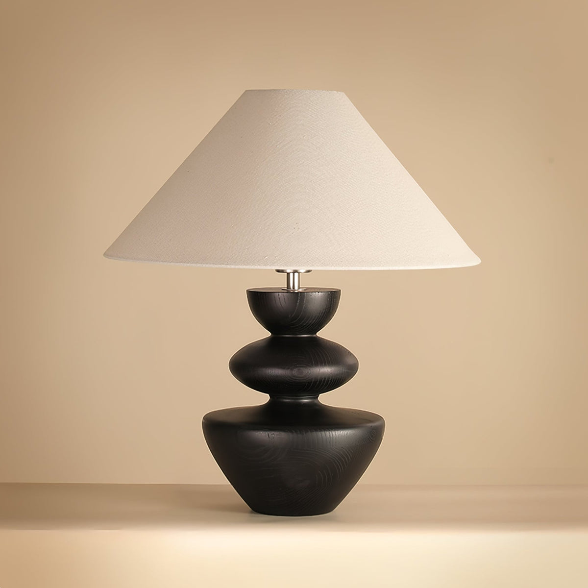 Joanne Tischlampe aus Holz im Vintage-Stil