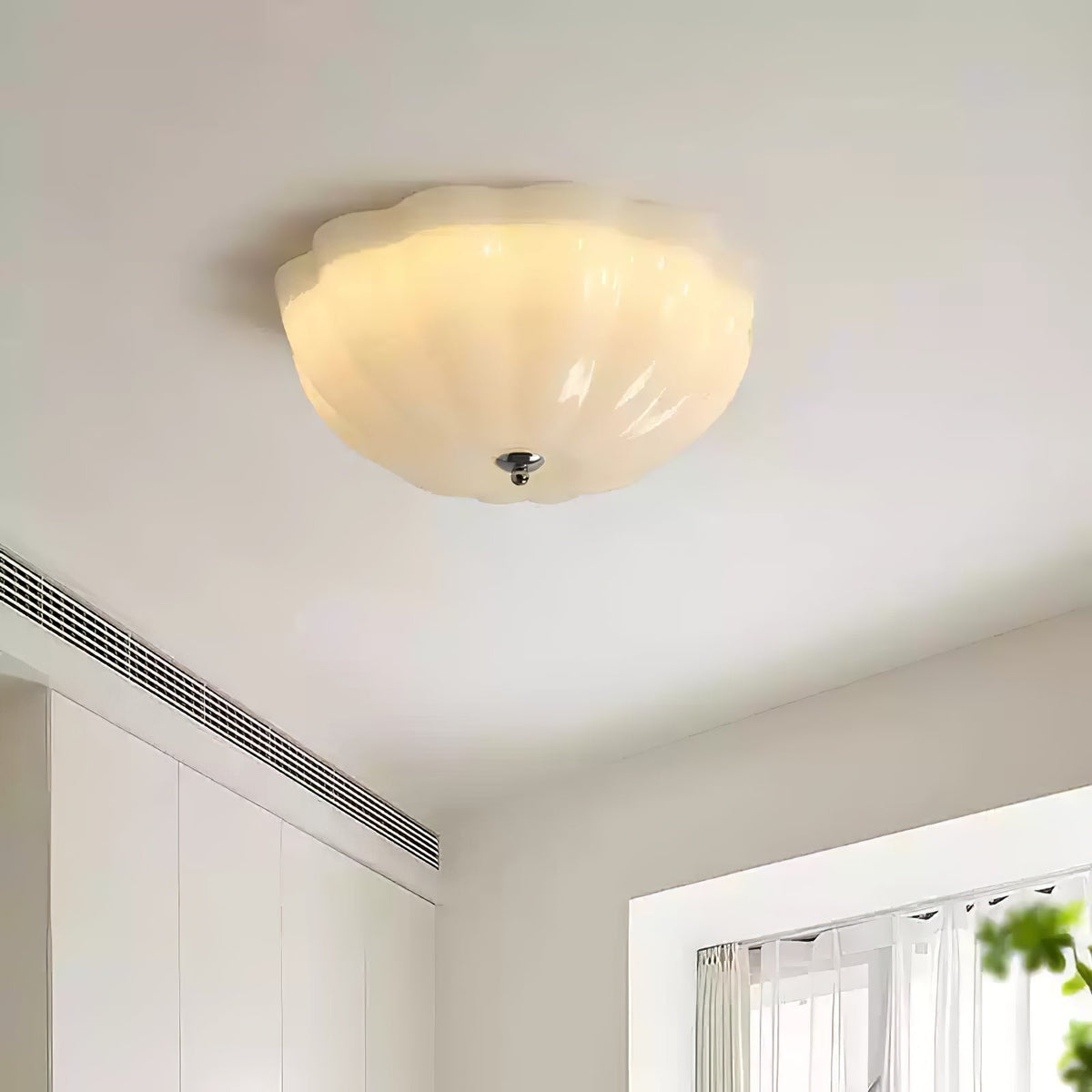 Uphaara moderne minimalistische Deckenleuchte aus Opal-Shell-Glas