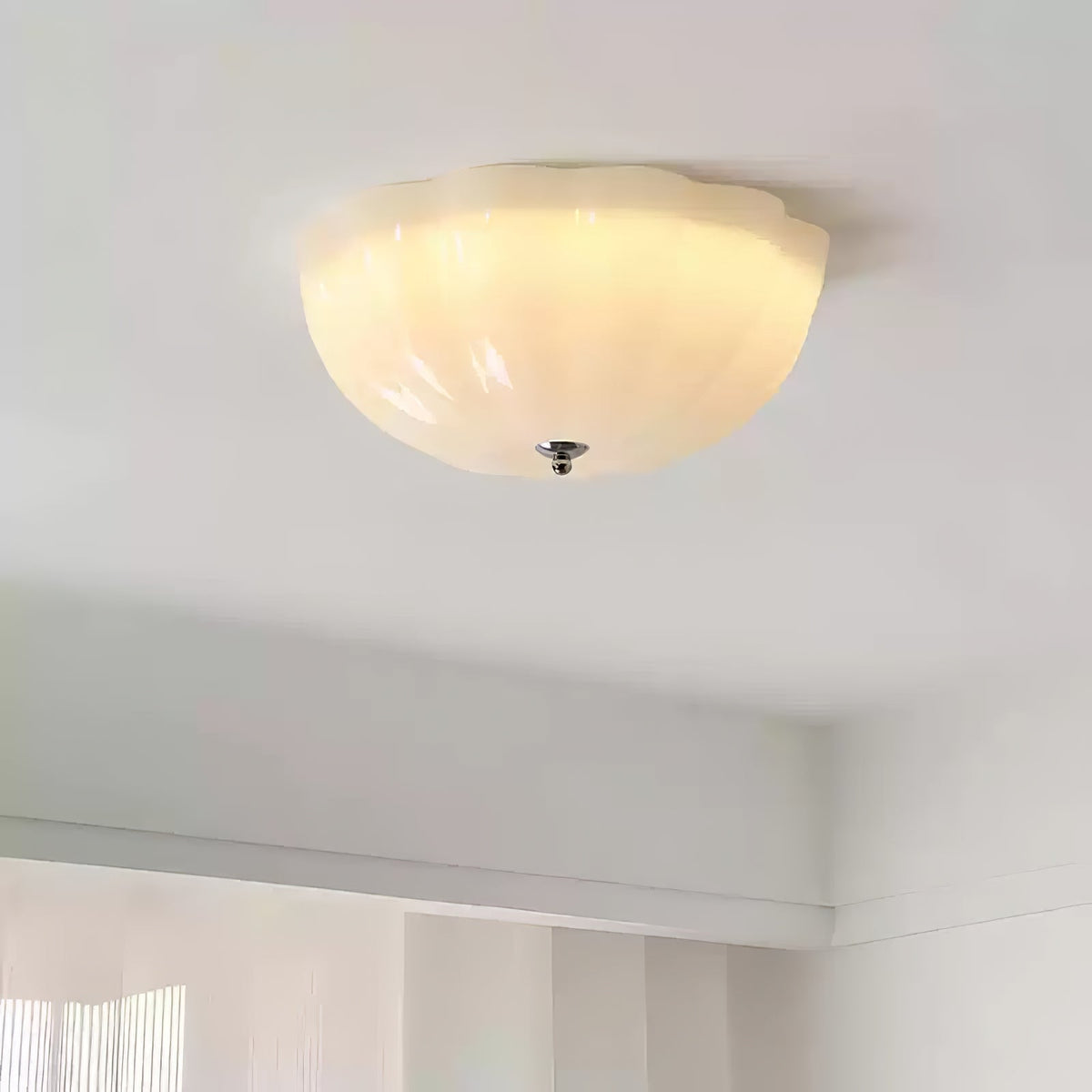 Uphaara moderne minimalistische Deckenleuchte aus Opal-Shell-Glas