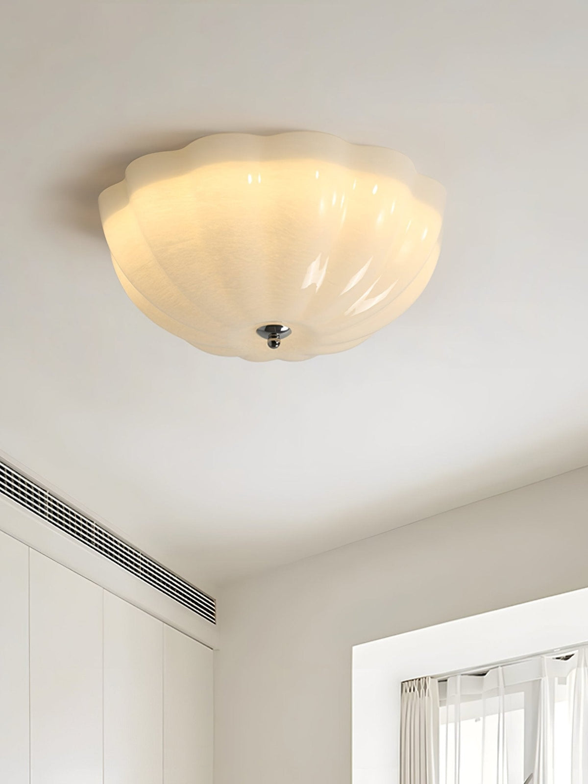 Uphaara moderne minimalistische Deckenleuchte aus Opal-Shell-Glas