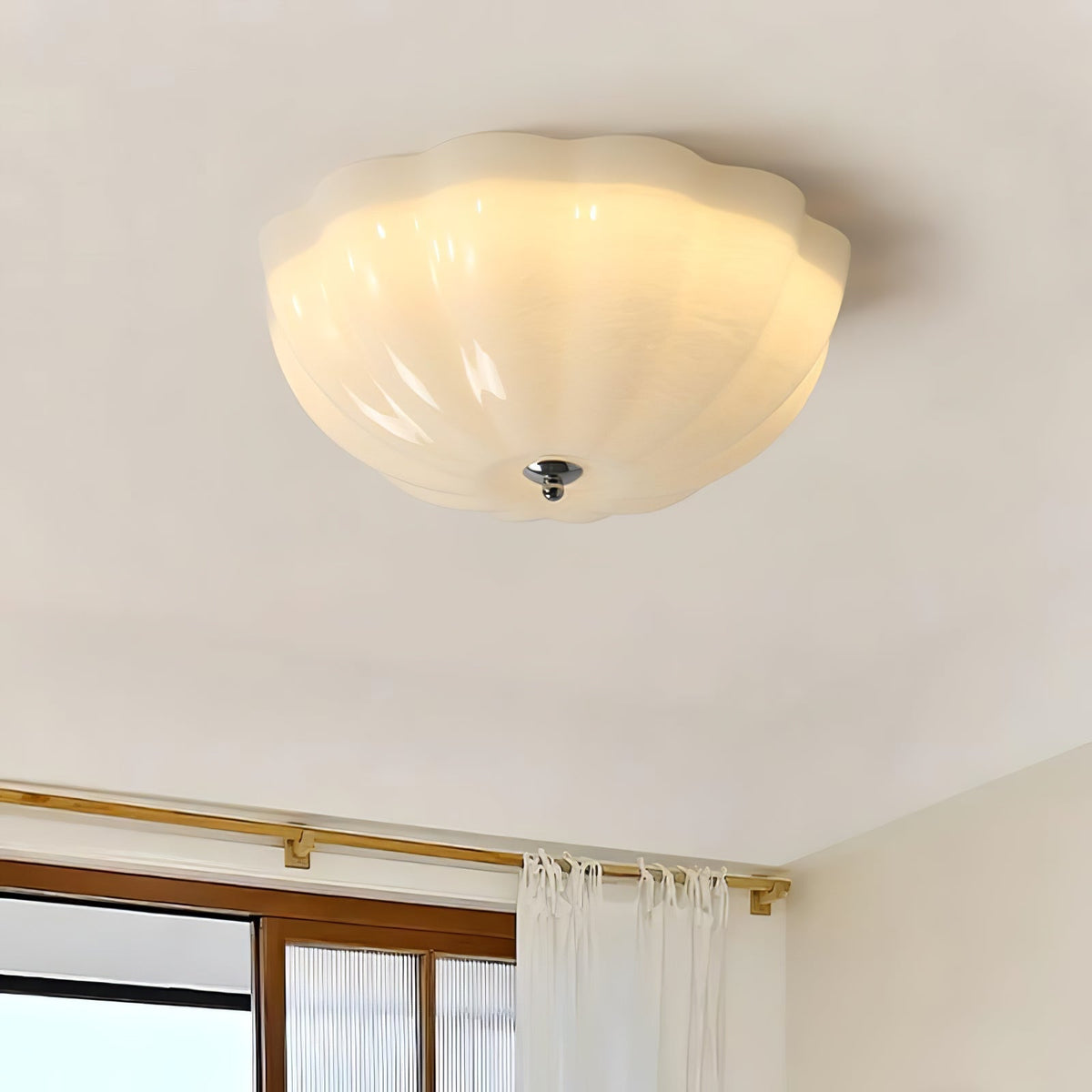 Uphaara moderne minimalistische Deckenleuchte aus Opal-Shell-Glas
