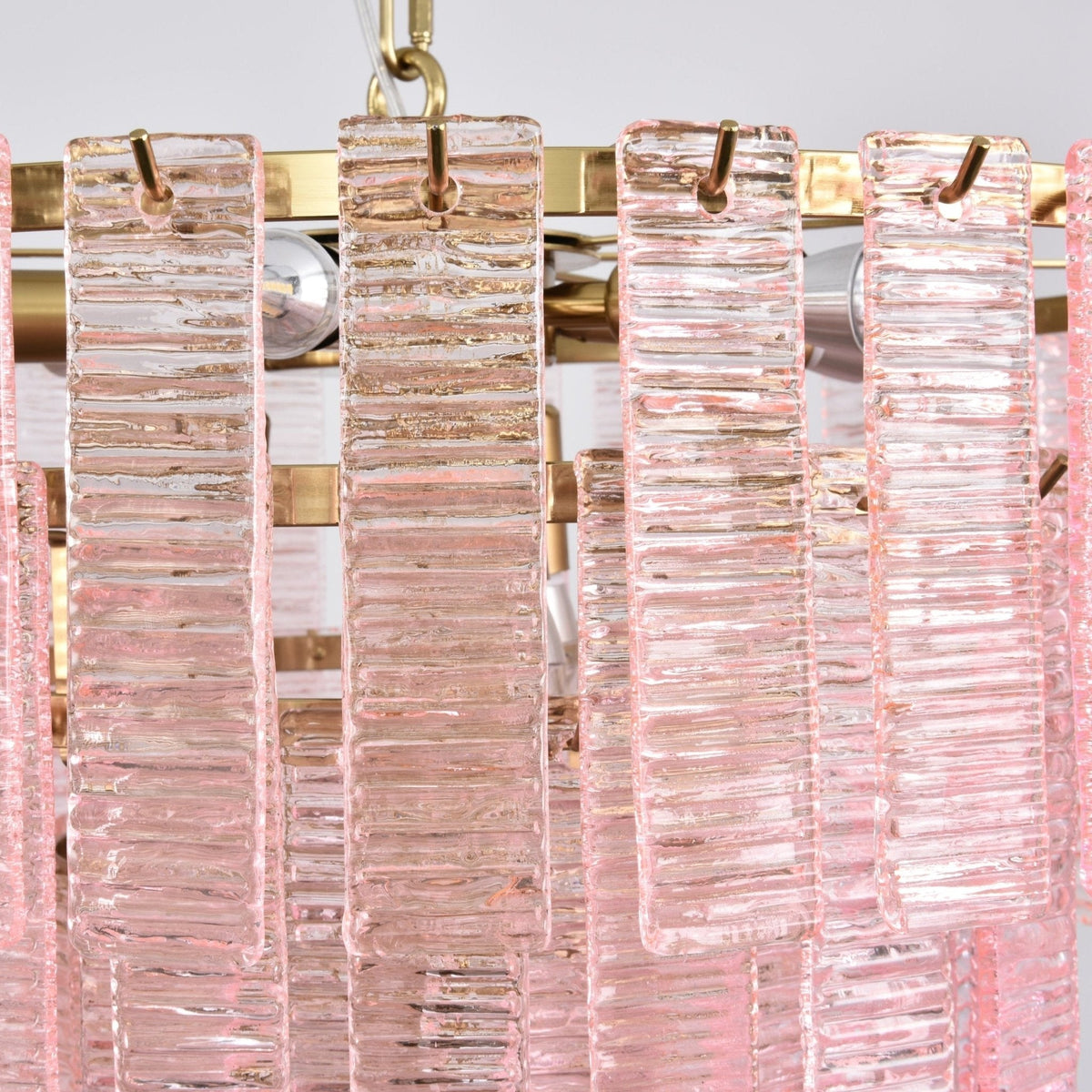 Lioririan Kronleuchter aus rosa Muranoglas mit mehrschichtigen Vintage-Luxus-Design