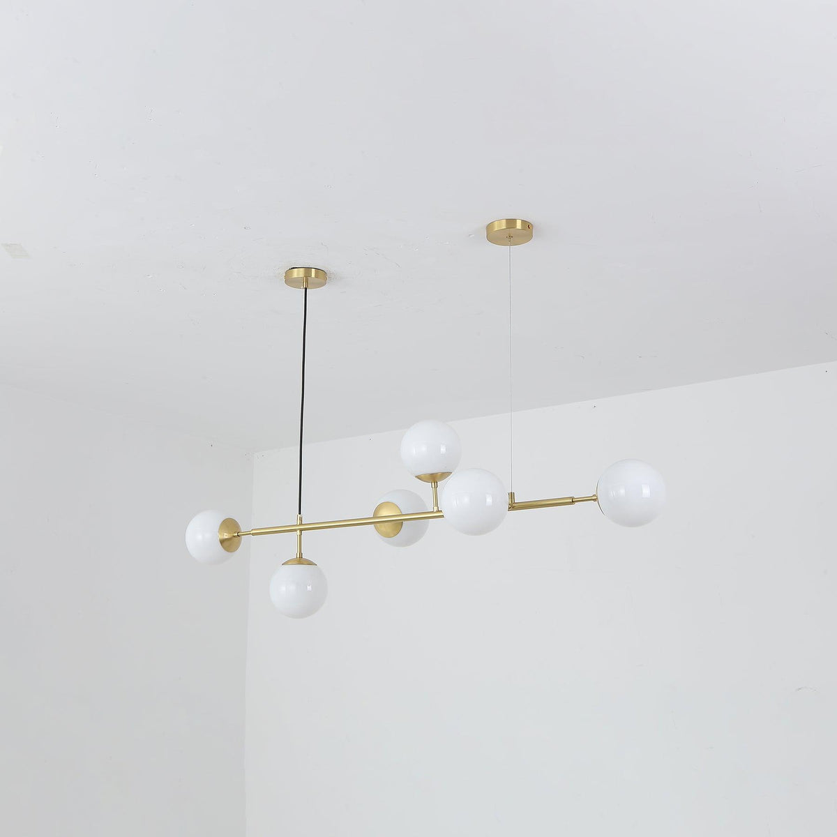 Yorvin Pendelleuchte Orb Messing Glas für Wohnzimmer