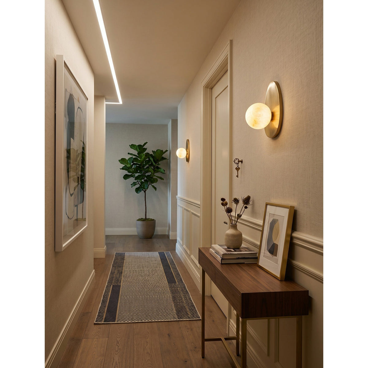 Orlisse Alabaster-Wandleuchte