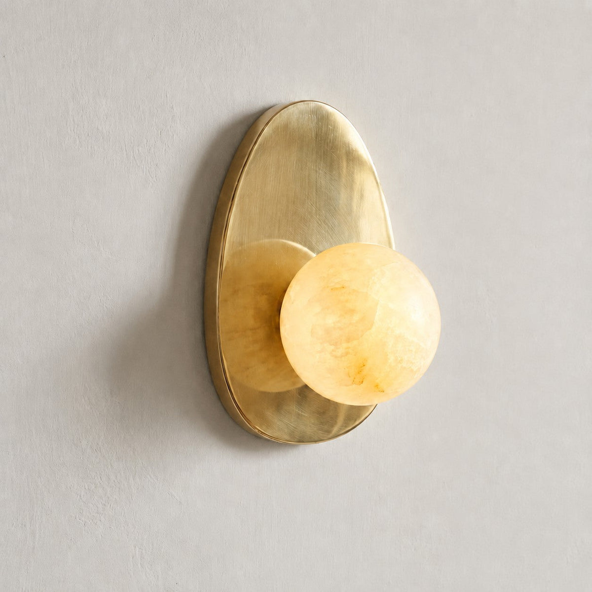 Orlisse Alabaster-Wandleuchte