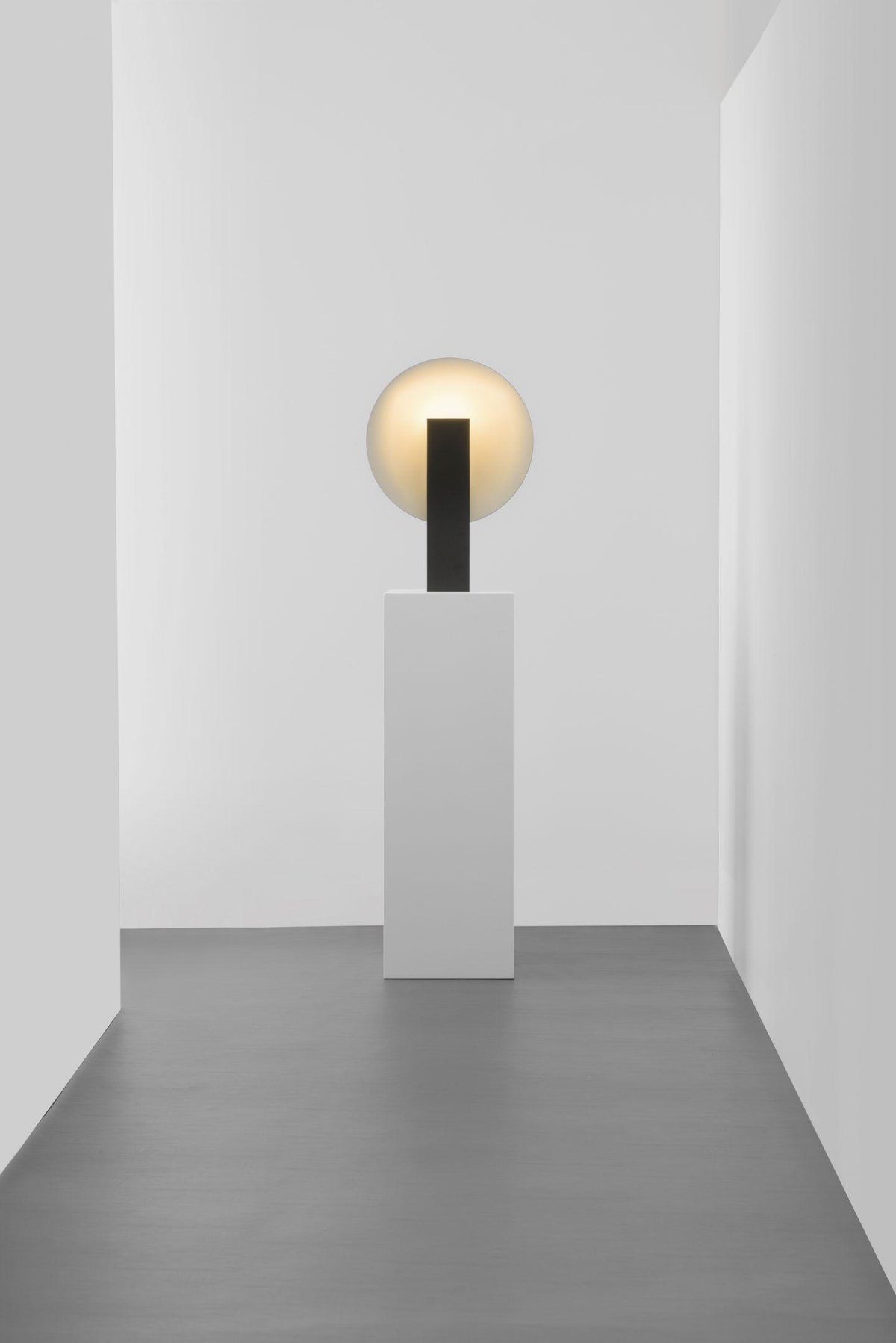 Cis Minimalistische Tischleuchte