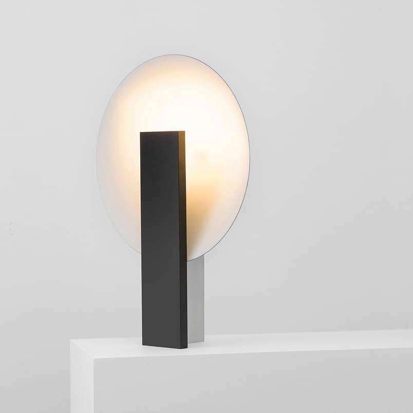 Cis Minimalistische Tischleuchte