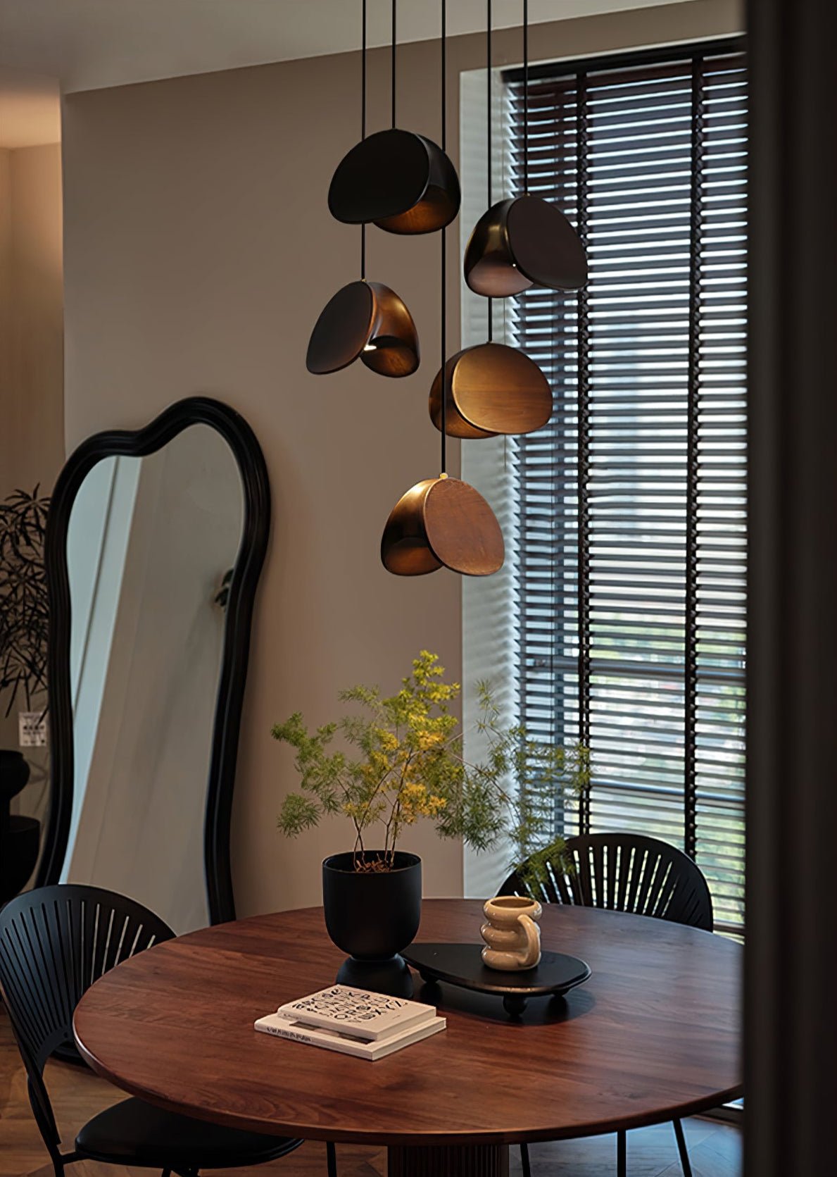 Tavro Minimalistische Pendelleuchte aus Holz