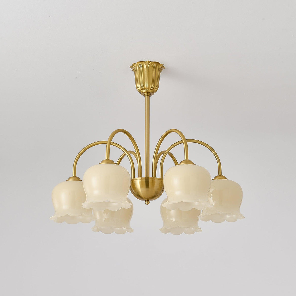 Solenora Kronleuchter Messing Eleganter geschwungener Arm