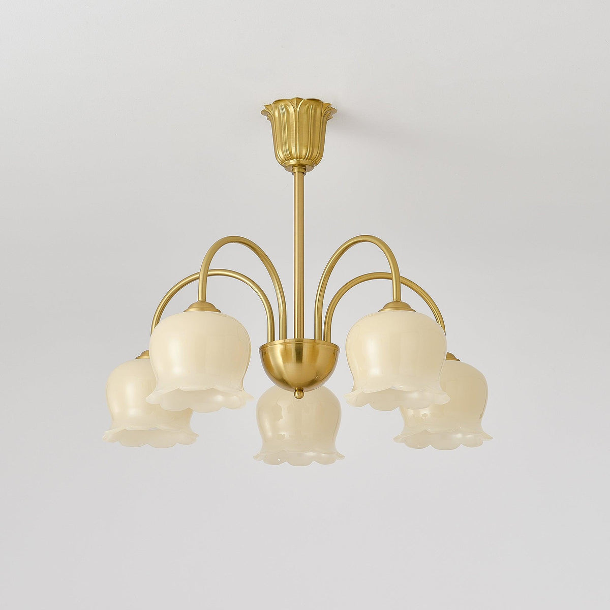 Solenora Kronleuchter Messing Eleganter geschwungener Arm