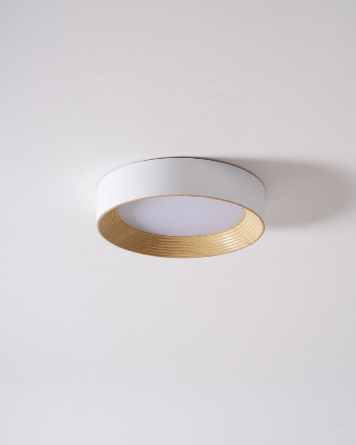 Elvirelle Deckenleuchte Holzring Minimalistisch einstellbar