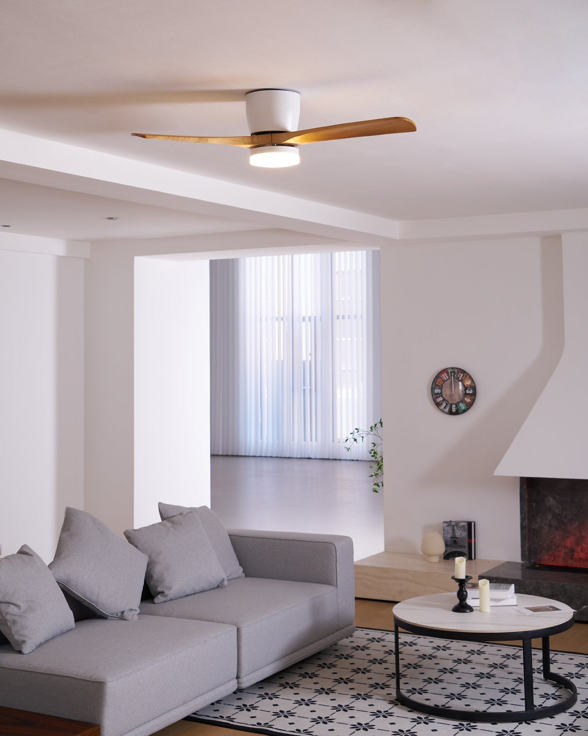 Elaerine Deckenventilator mit Beleuchtung