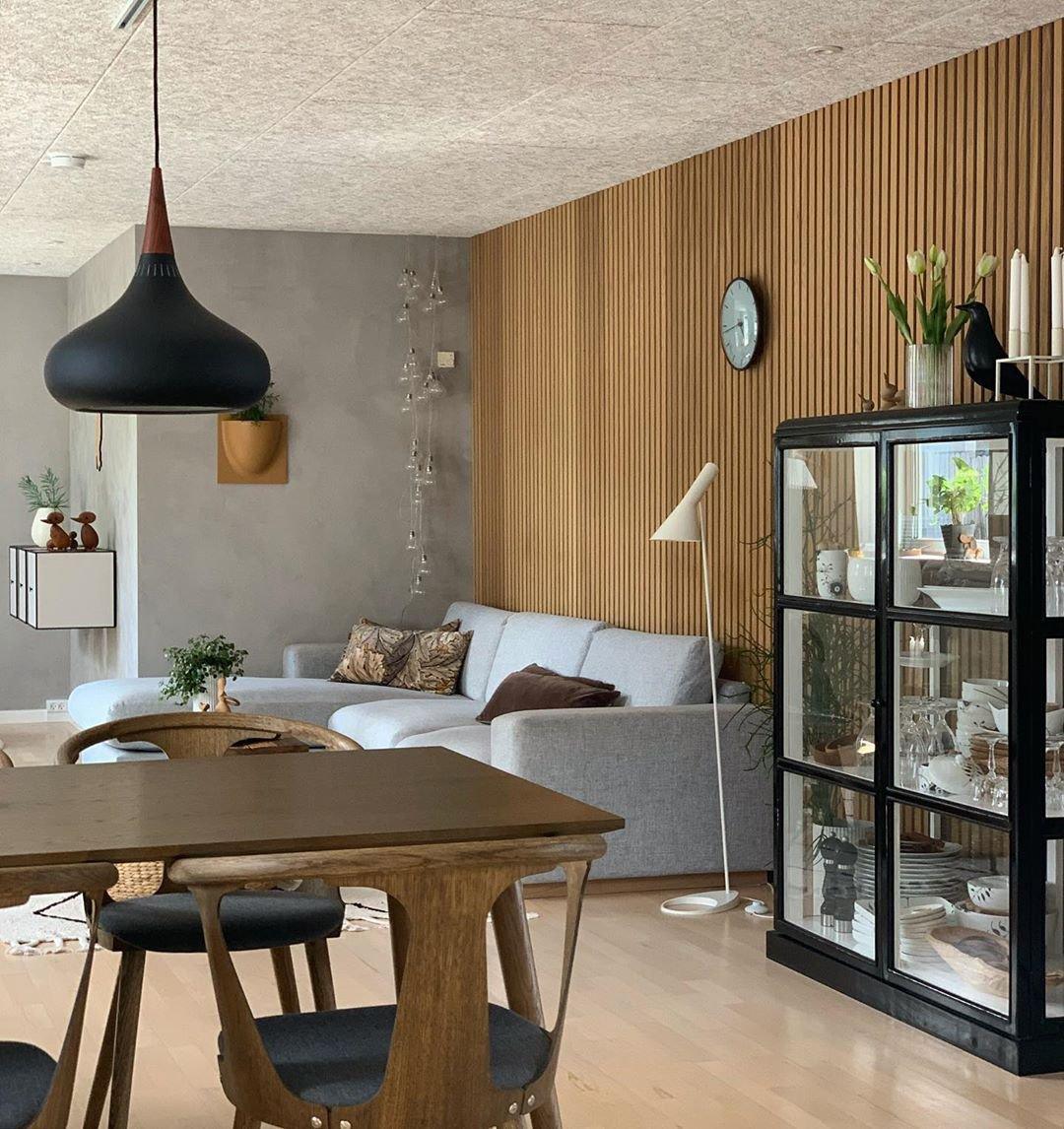 Aelorn Pendelleuchte aus Aluminium und Holz im Industriedesign