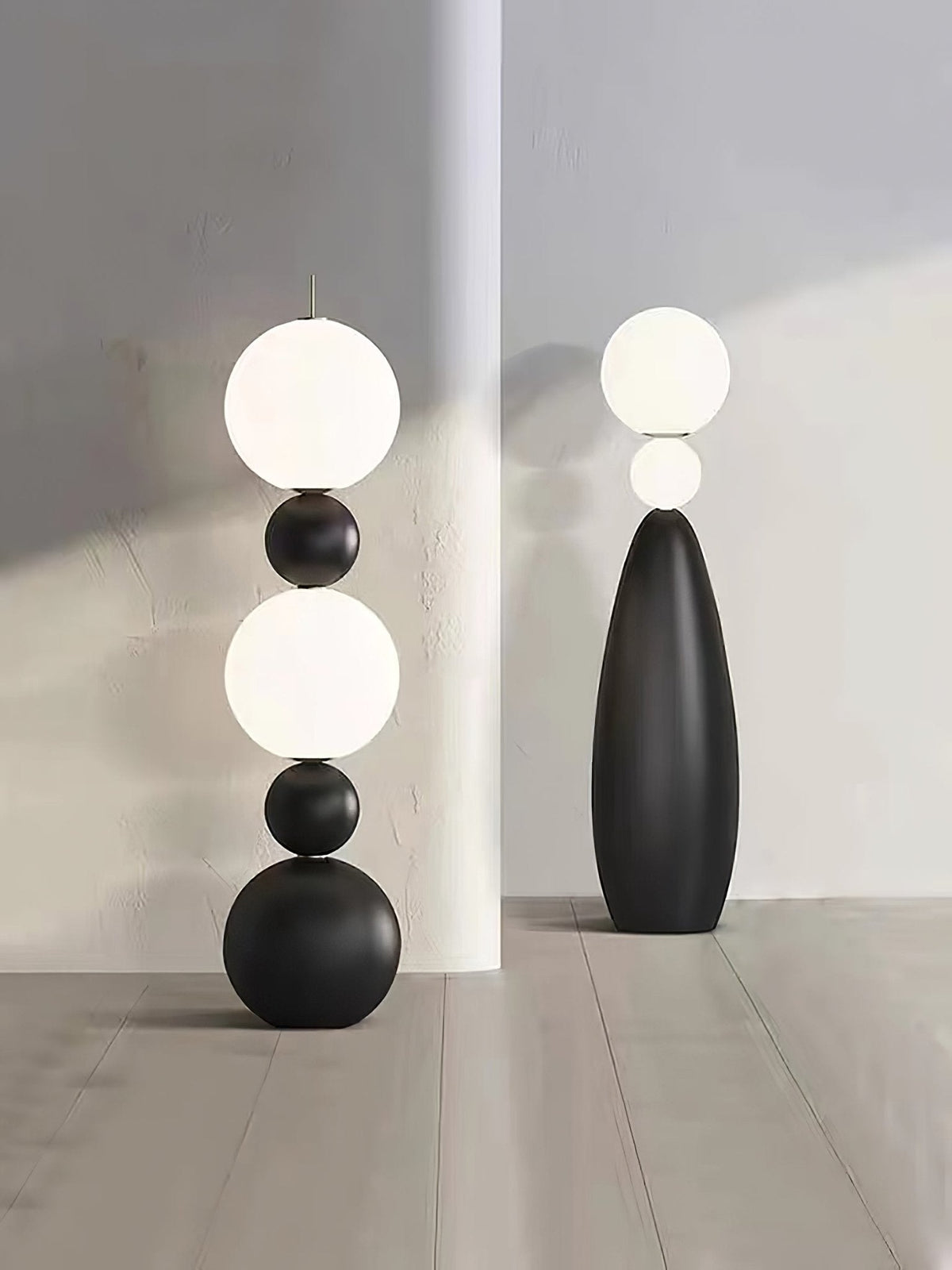 Ervynel Stehleuchte Schwarz Kugelförmig Minimalistisch Wohnzimmer | Cielum